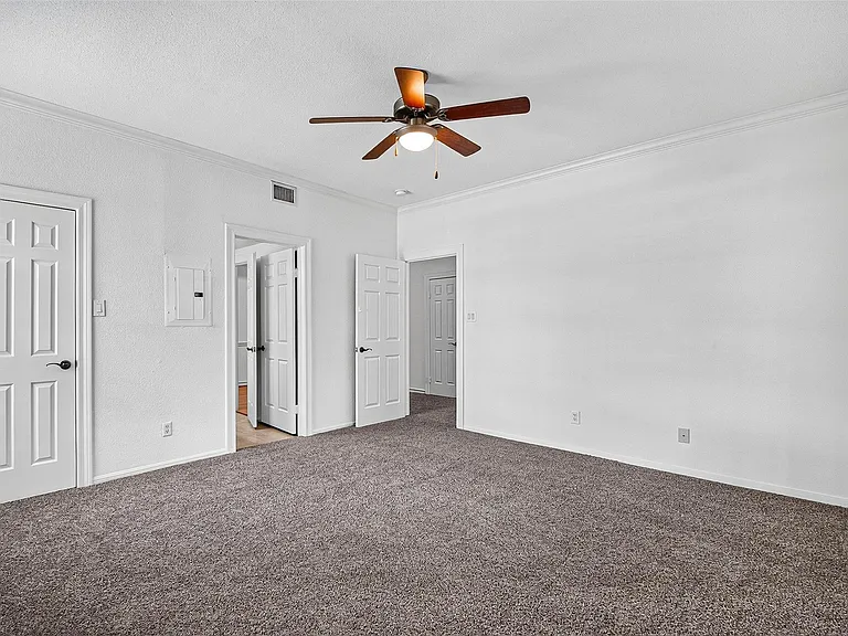 2700 Revere St #112 — Photo 25