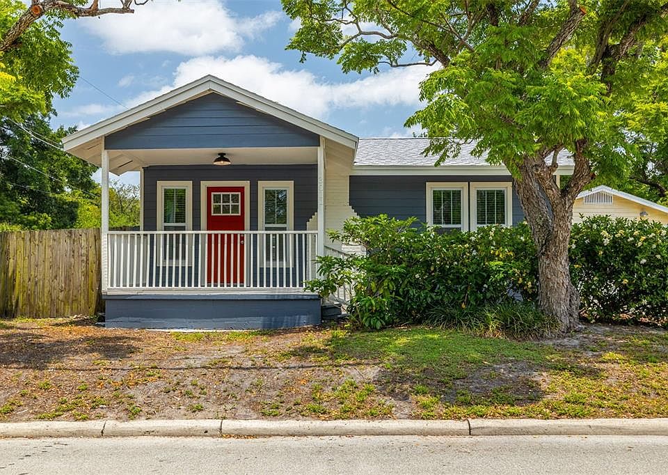 1st image of 3011 N OLA AVENUE