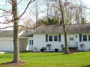 5279 Parks Rd W, Middlefield, OH 44062