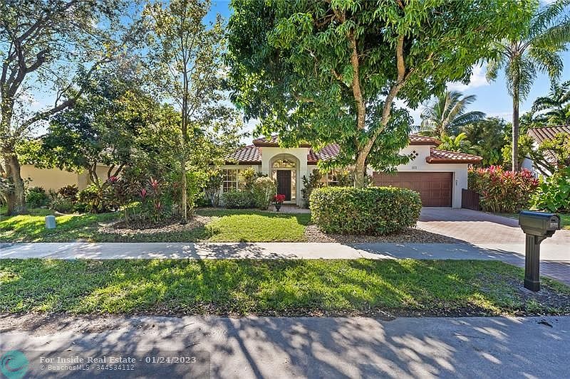 1st image of 5625 NW 41st Ter
