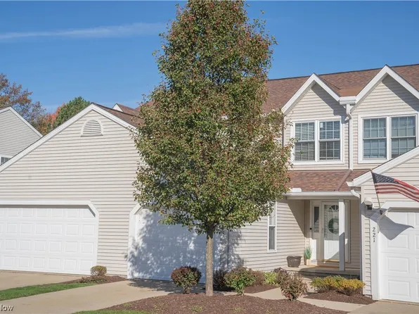 223 Steeple Chase Run, Northfield, OH 44067