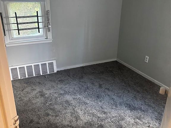 2nd image of 18410 Forrer St