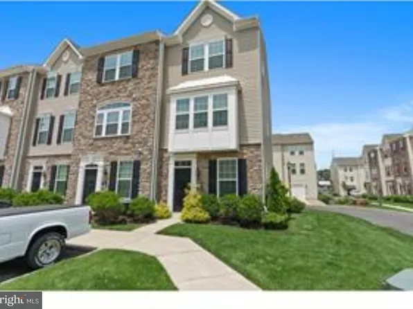 19 Tylers Ct, Somerdale, NJ 08083