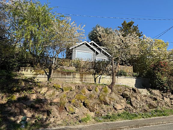 Front from 47th Ave SW