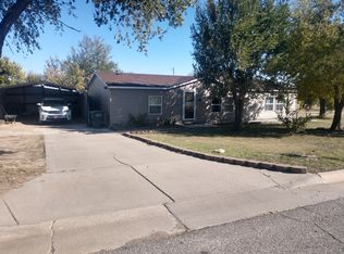1108 Avenue I, Dodge City, KS 67801
