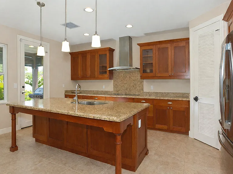 Kitchen Island