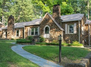 1203 Mountain Rd, Asheboro, NC 27205