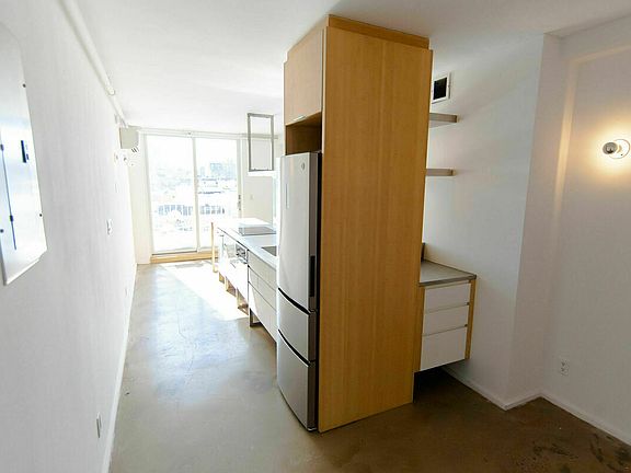 5th image of 542 Saint Marks Ave #700