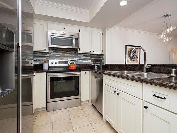 4th image of 58 N El Camino Real APT 110