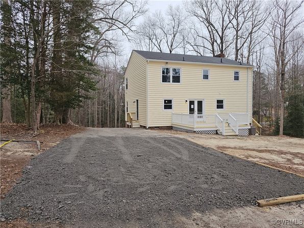 6924 Longview Dr, Quinton, VA 23141