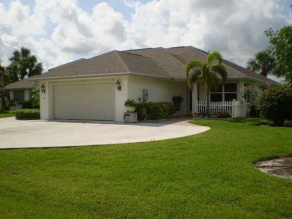 2nd image of 1103 Westchester Drive
