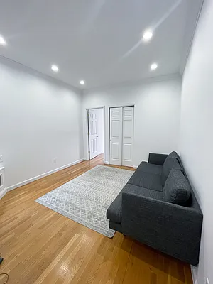 Rented by Urban Real Estate Inc | media 24