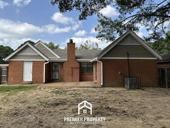 7429 Palgrave Ln — Photo 20