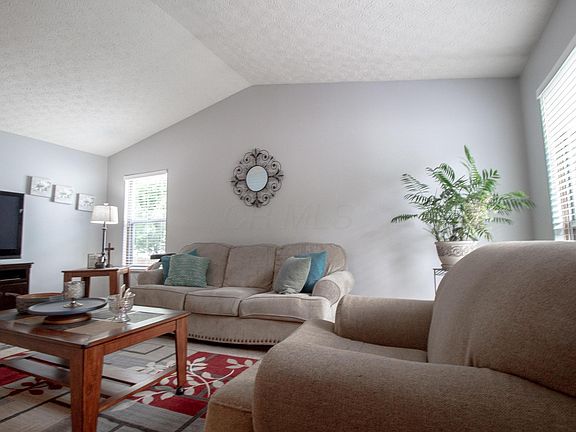 4th image of 3893 Deer Knoll Dr