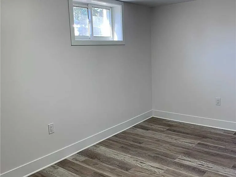 16 Belvedere Blvd — Photo 9