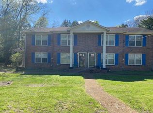 762 Holder Dr, Nashville, TN 37217