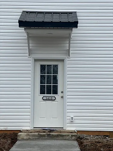 1414 College St Photo 1