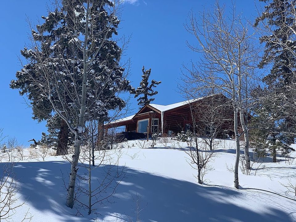 2nd image of 589 Warpath Rd