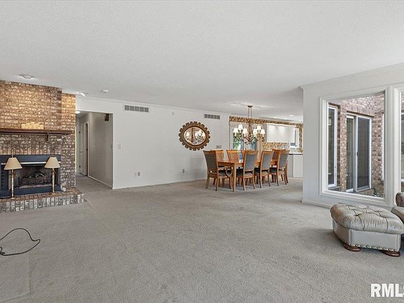 4th image of 608 Westwinds Dr