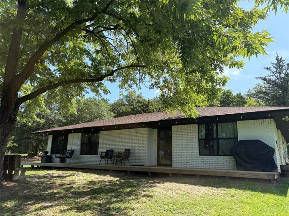 2648 Fm 2152, Mt Pleasant, TX 75455