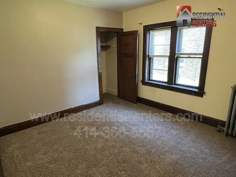 3047 S Howell Ave #3 — Photo 5