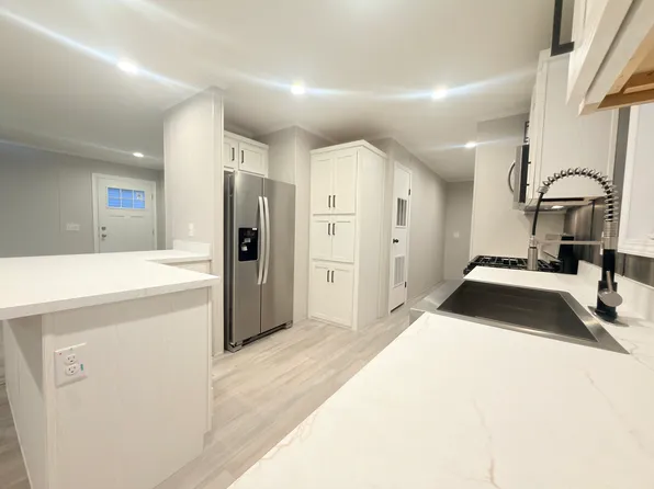 4000 E 134th Street 1 #1024-1, Chicago, IL 60633