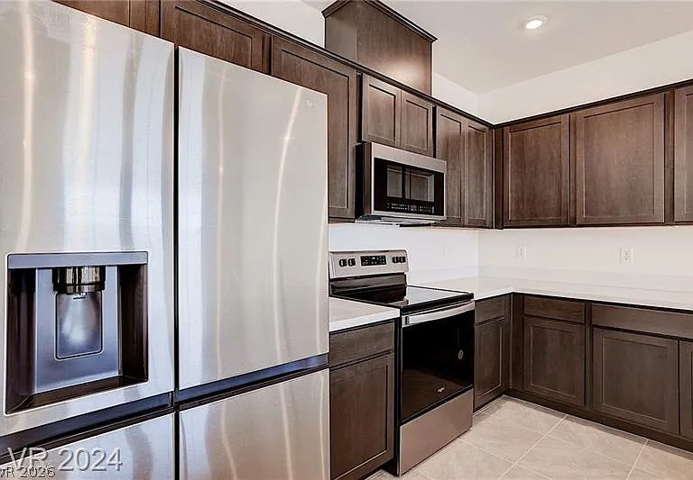 5613 Steampunk St — Photo 20