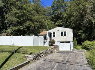 341 Stonehouse Rd, Coventry, CT 06238