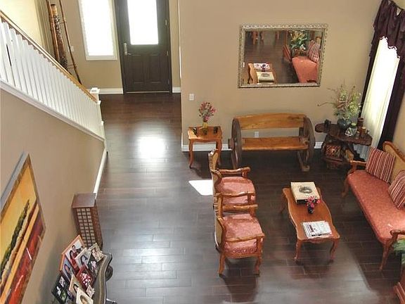 4th image of 42041 Southern Hills Dr
