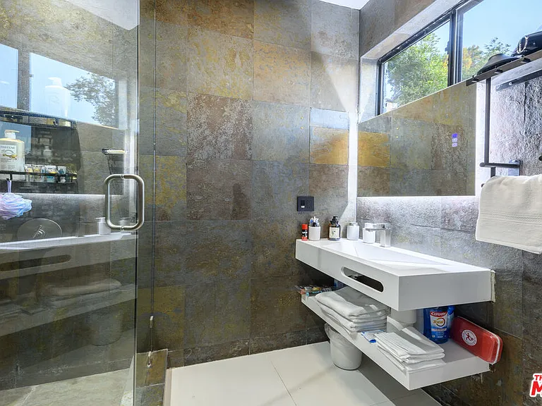 2271 Gloaming Way — Photo 33