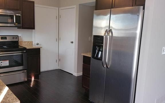 3rd image of 8948 Firstgate Dr