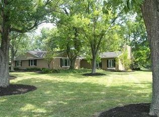 5974 Irwin Simpson Rd, Mason, OH 45040