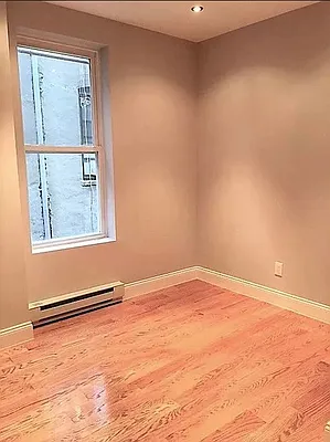 Rented by Heritage Realty LLC | media 8