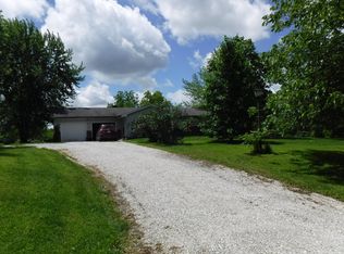 8900 E Elkin Rd, Hallsville, MO 65255