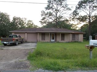 9744 Wilkerson Cir, Moss Point, MS 39562