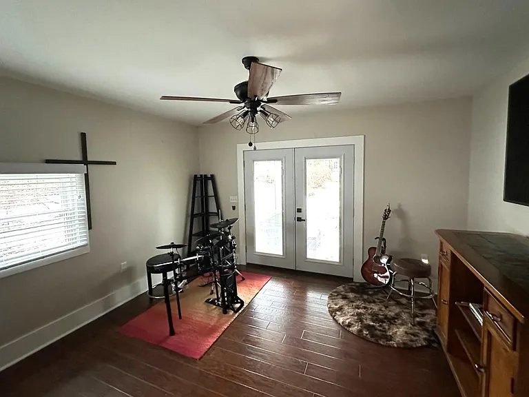 348 College Ave #1 — Photo 16