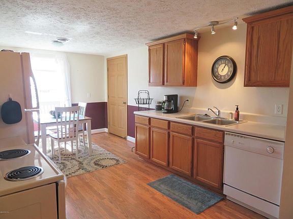 5th image of 5752 E Town Dr Unit 2