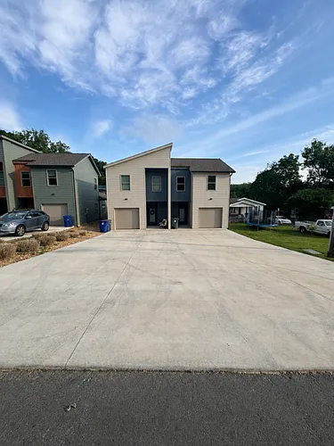 121 Fern Ave Photo 1