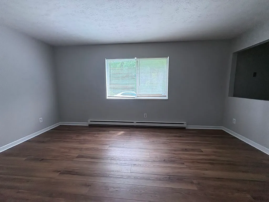 1 bed, $1,350 — Photo 4