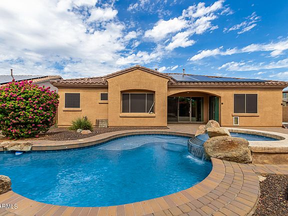 3rd image of 4619 W HEYERDAHL Court