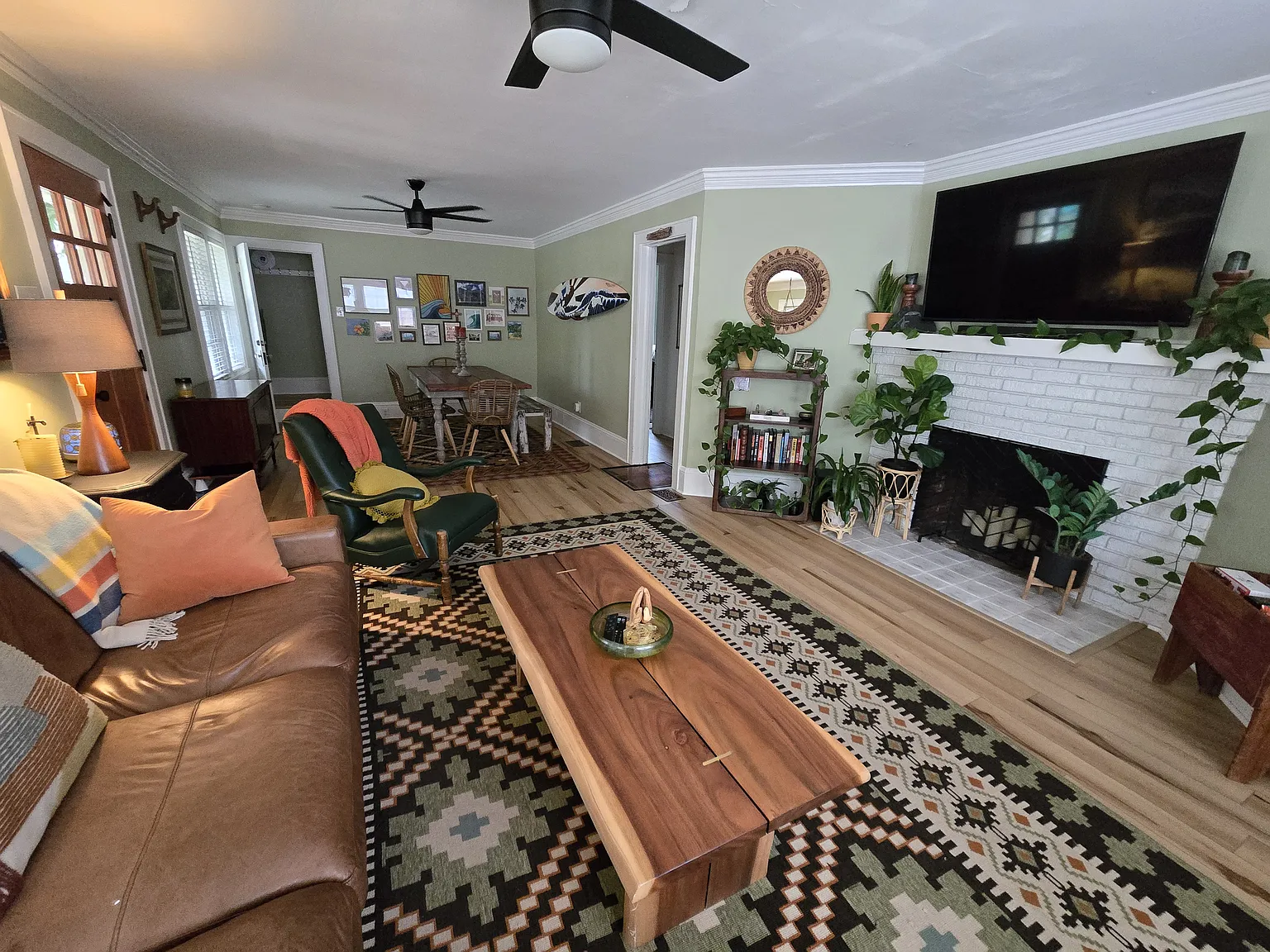 206 Oakwood Ave — Photo 4
