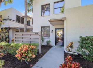 364 Springdale Dr, Bradenton, FL 34210