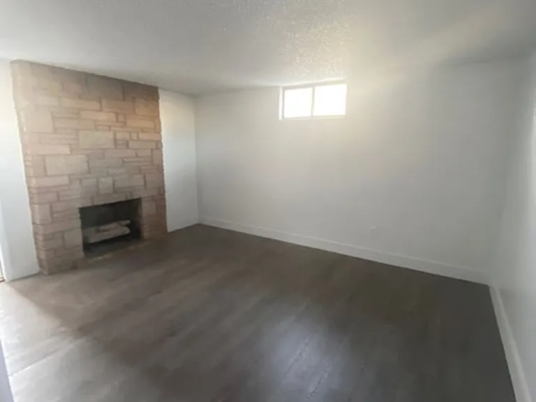135 Davis Ave #3 — Photo 5