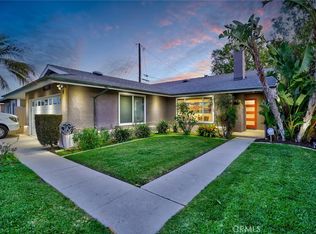 219 Albert Pl, Costa Mesa, CA 92627