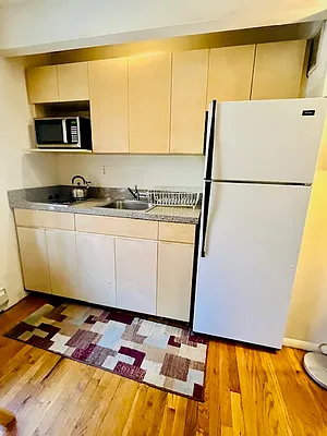 Rented by Compass | media 14