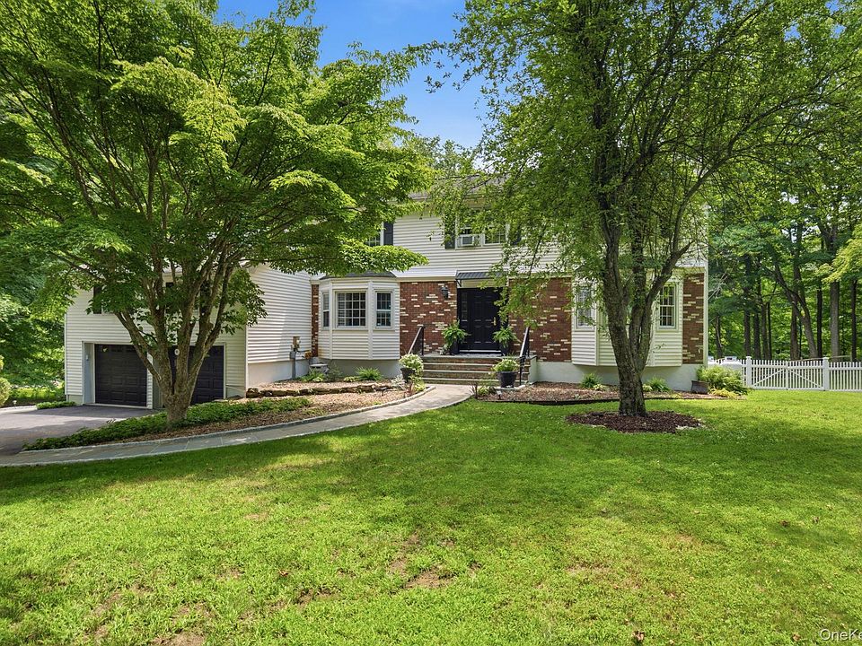 1st image of 4 Southwind Drive