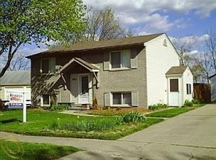 1565 S Marie St, Westland, MI 48186