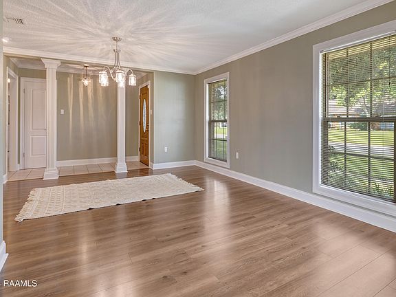 4th image of 111 Bellridge Dr