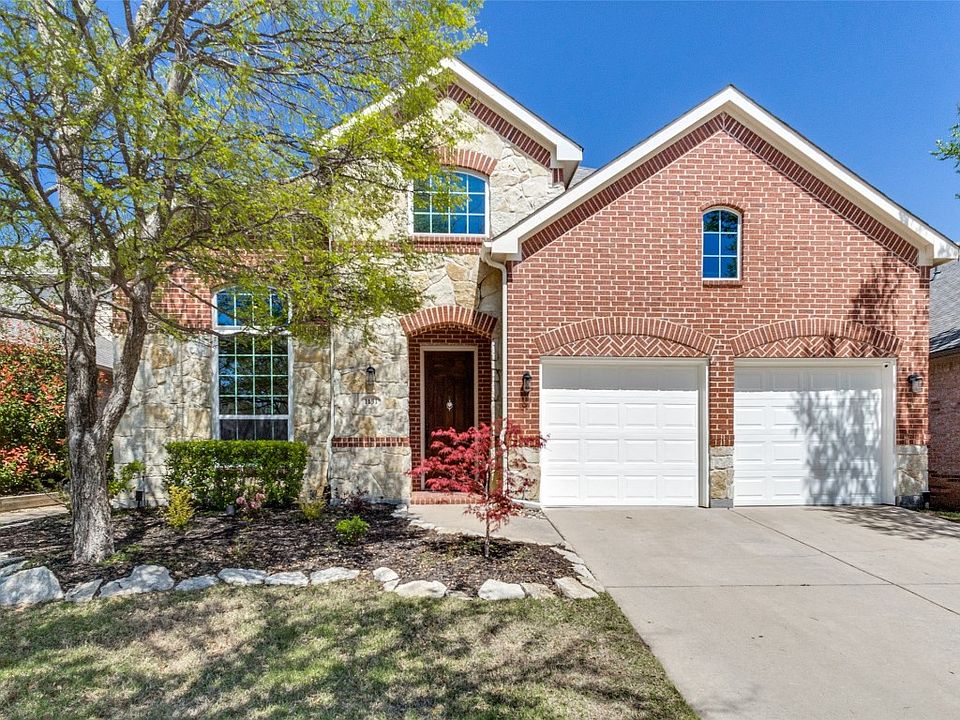 1st image of 1131 Mission Ln