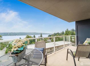 15020 Bothell Way NE #502, Lake Forest Park, WA
